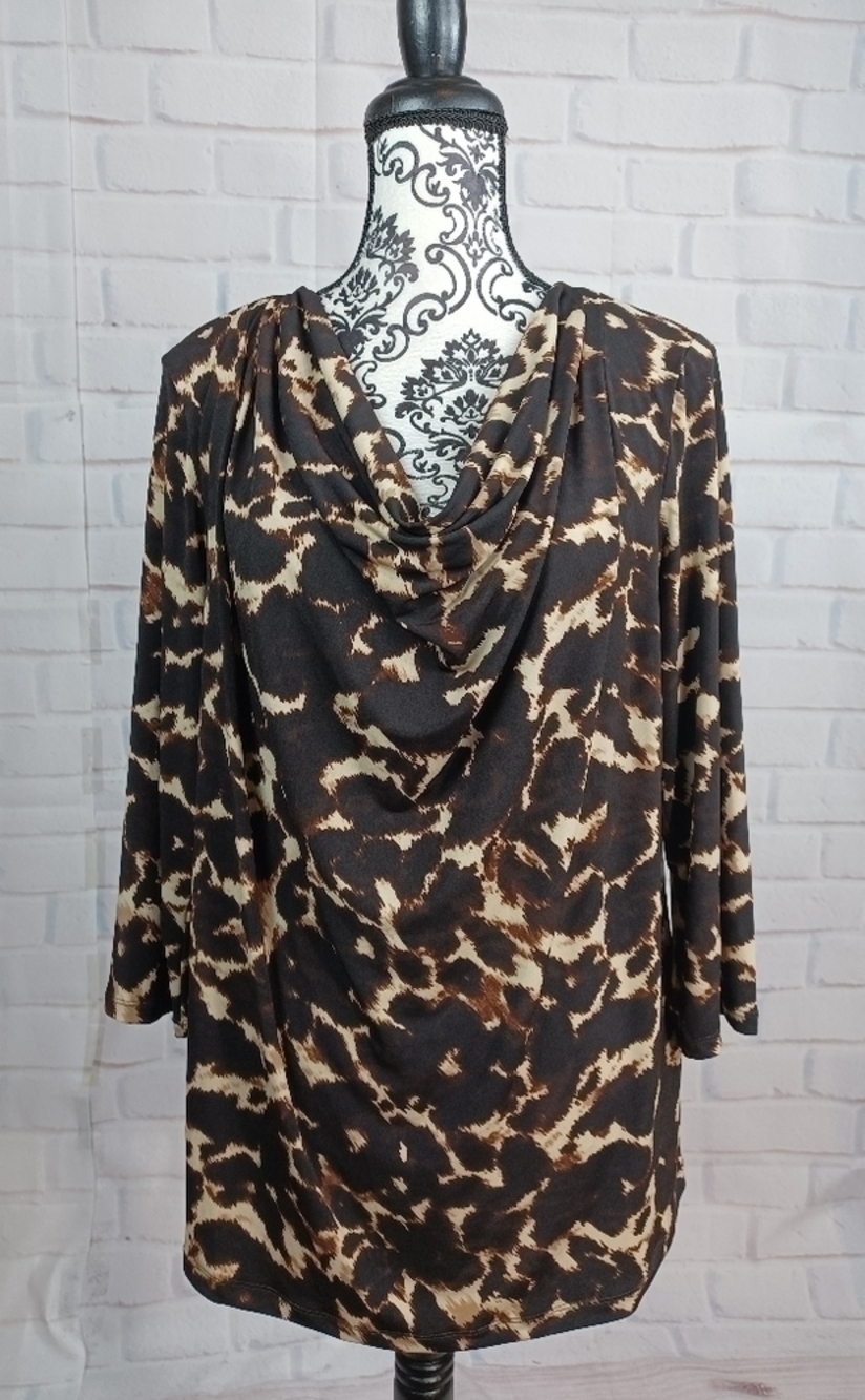 Adrienne Vittadini long sleeve cowl neck sz 1x stretch knit top animal print